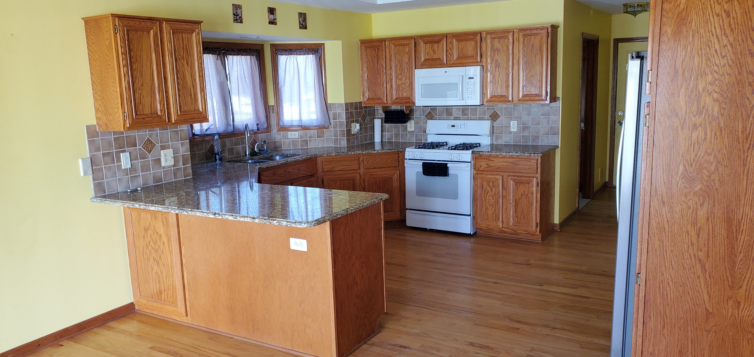 Property thumbnail image